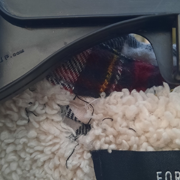 🍀3/15 Forever 21 Plaid Sweatshirt Coat - Picture 6 of 7